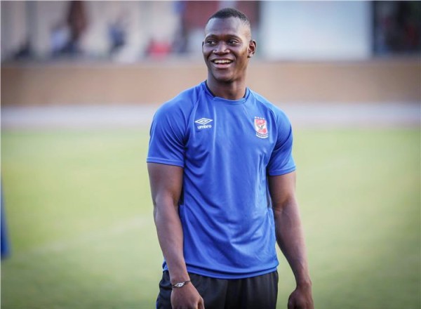 الأهلي يوافق على رحيل نجم الفريق رسمياً وهذا هو نادية الجديد