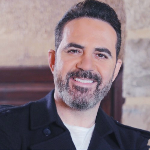 لماذا بالصور.. وائل جسار برفقة ابنه ويوجه رسالة له.