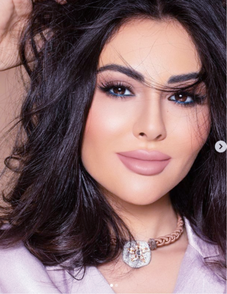 السبب الذي جعل مريم حسين تستفز الجمهور بإطلالة رياضية جريئة.