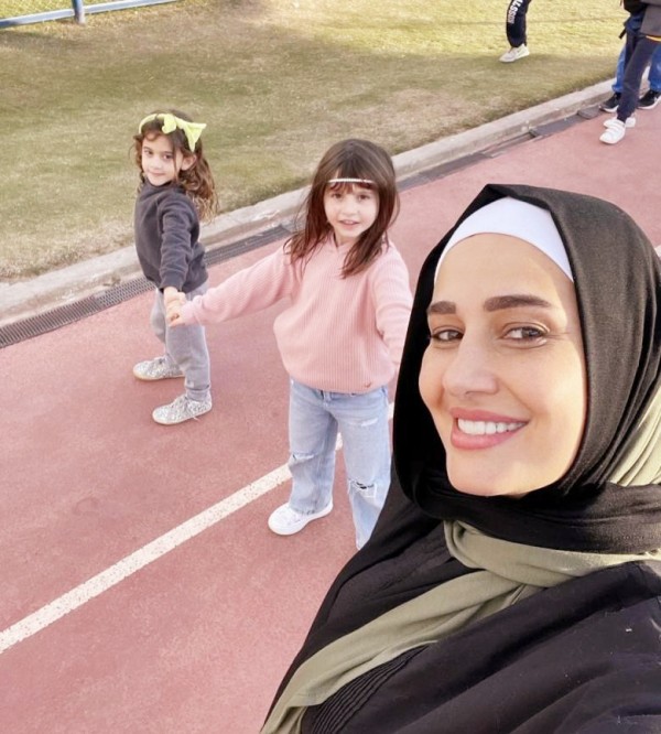 ما هو السبب في حذف حلا شيحة صورة أطفالها ؟